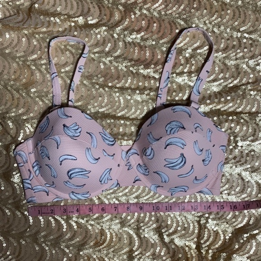 Rare Forever 21 plus Banana Swimsuit top 2X